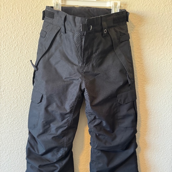 686 Youth Evolution 10K Waterproof Cargo Pocket Snowboard Pants Size S - Picture 1 of 8